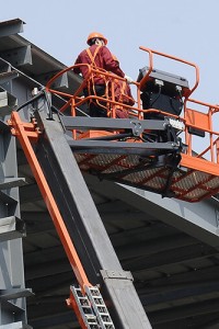 Арендовать аренда телескопического дизельного подъемника  dingli gtbz43s в Москве